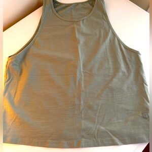 Born Primitive Crop Light Green